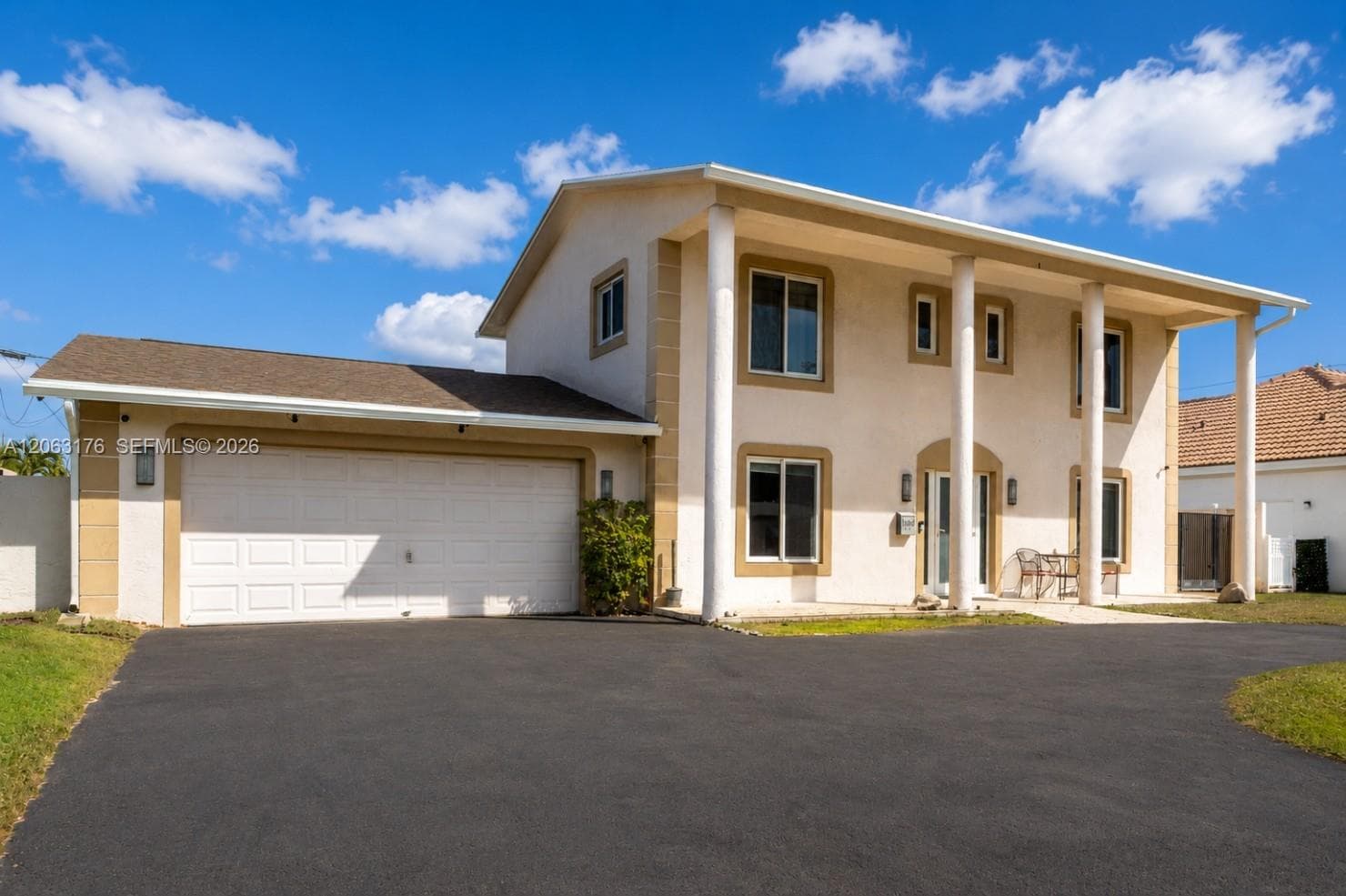 Single-family home at 1660 NE 25th Ave, Pompano Beach, FL