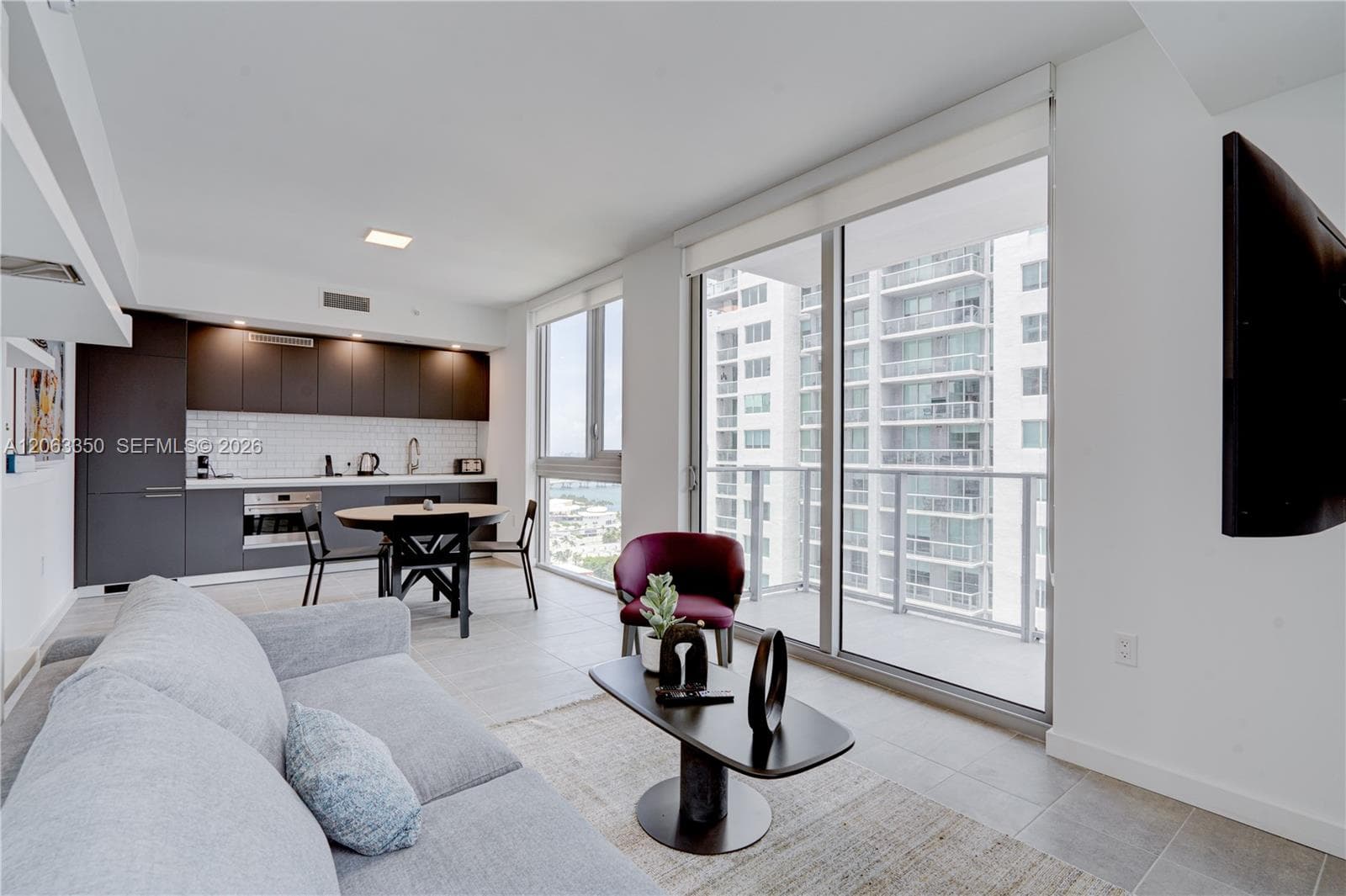 Condo at 227 NE 2nd St, Miami — photo 1