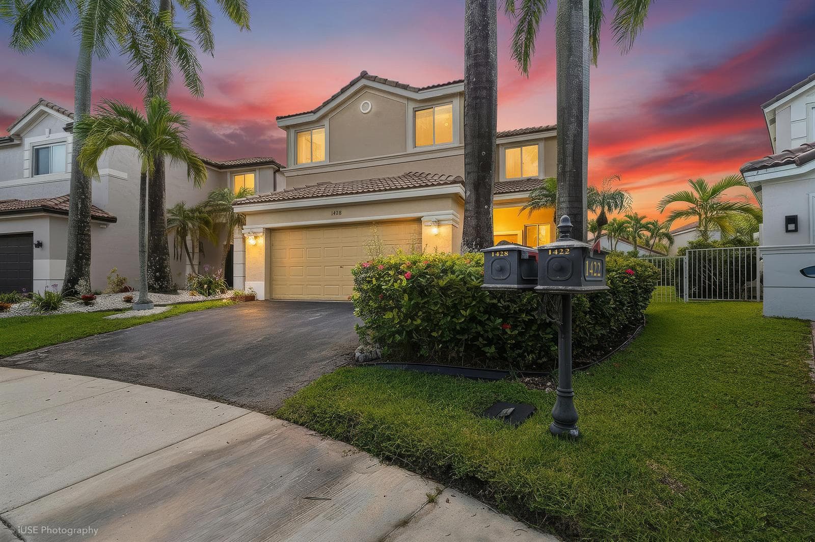 Single-family home at 1428 CANARY ISLAND Drive, Weston, FL