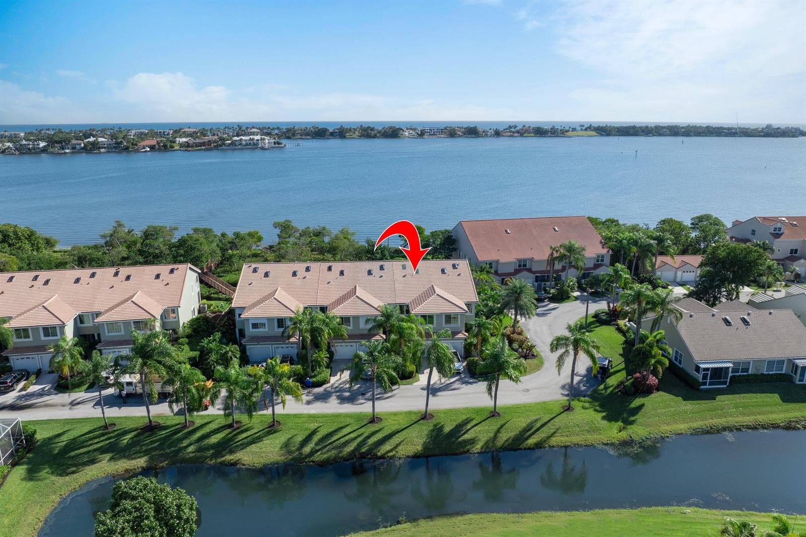 Townhouse at 88 N Lakeshore Drive, Hypoluxo, FL
