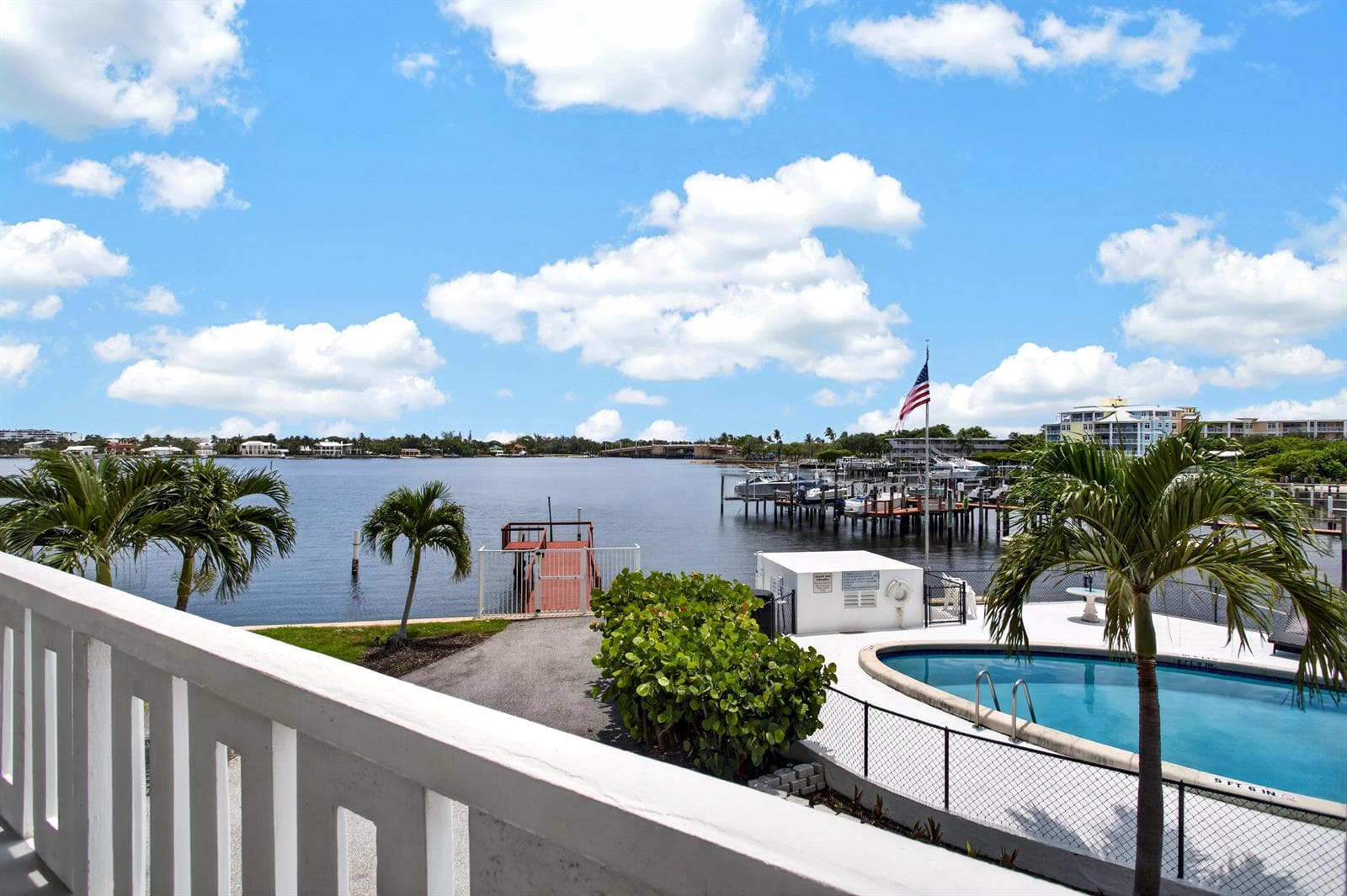 Condo at 231 E Lantana Road, Lantana, FL