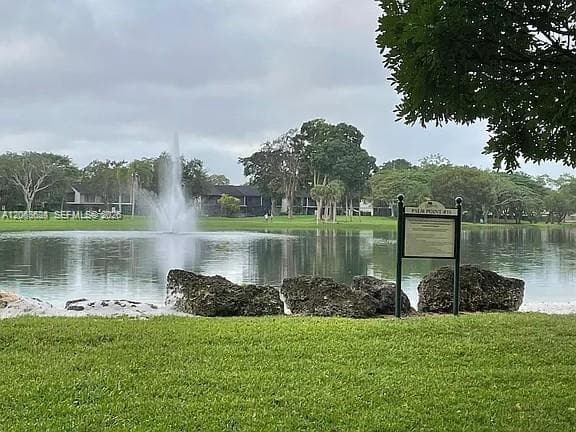 Townhouse at 10475 SW 153rd Ct, Miami — photo 2