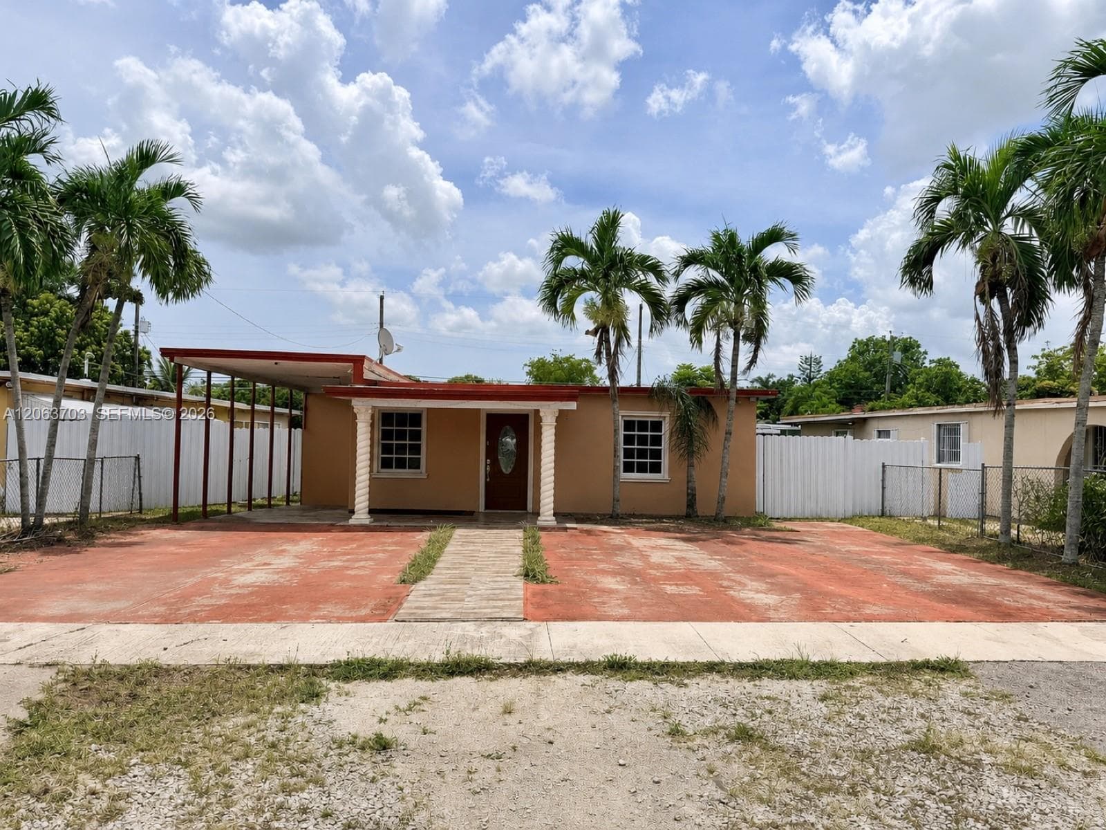 Single-family home at 142 E 45th St, Hialeah — photo 1