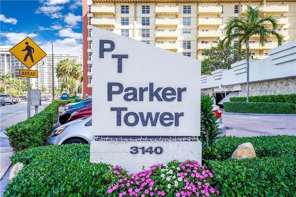 Condo at 3140 S Ocean Dr, Hallandale Beach, FL