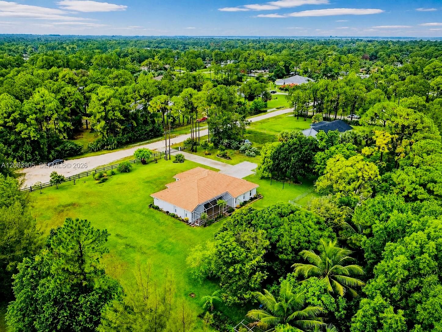 Single-family home at 17025 N 84th Ct N, Loxahatchee, FL