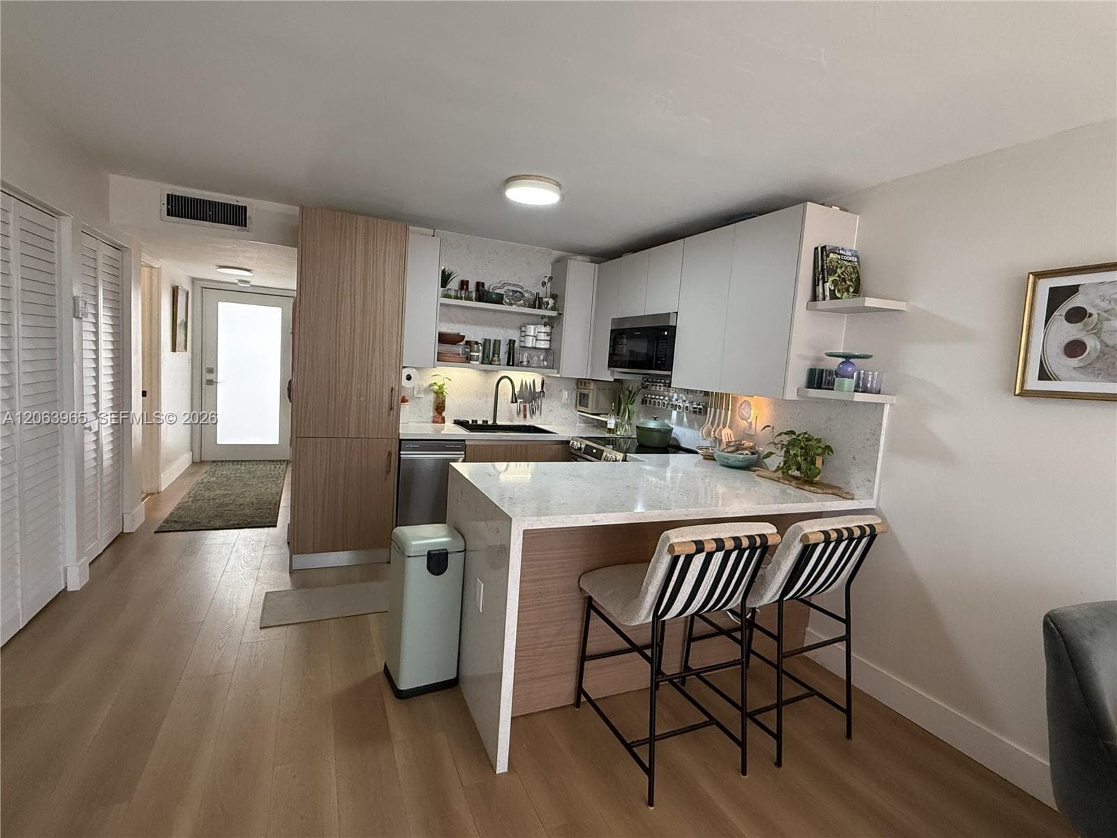 Condo at 1666 West Ave, Miami Beach — photo 3