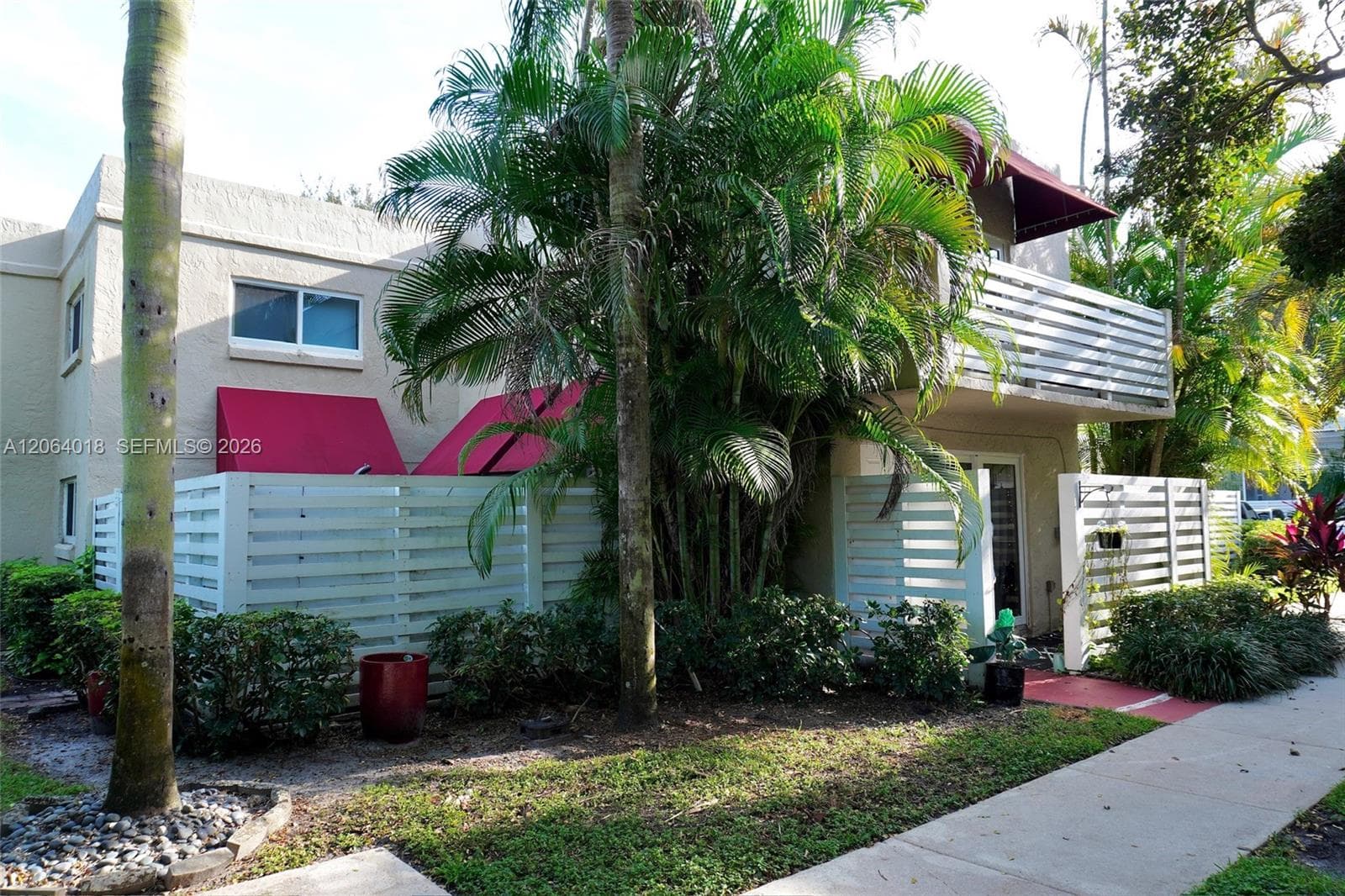 Townhouse at 541 NW 98th Ave, Plantation, FL