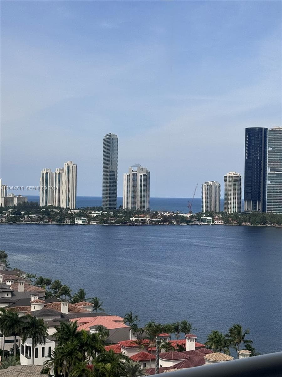 Condo at 4000 Island Blvd, Aventura, FL