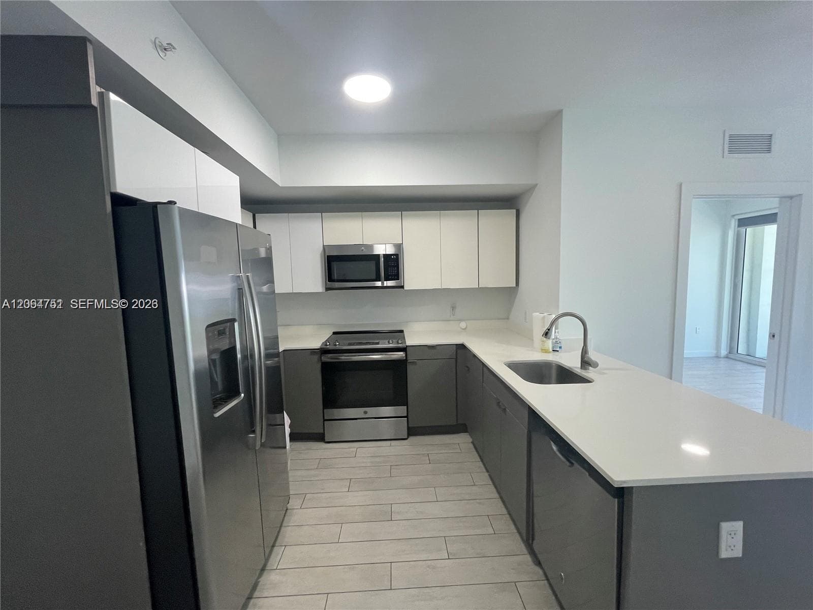 Condo at 321 NE 26th St, Miami — photo 3