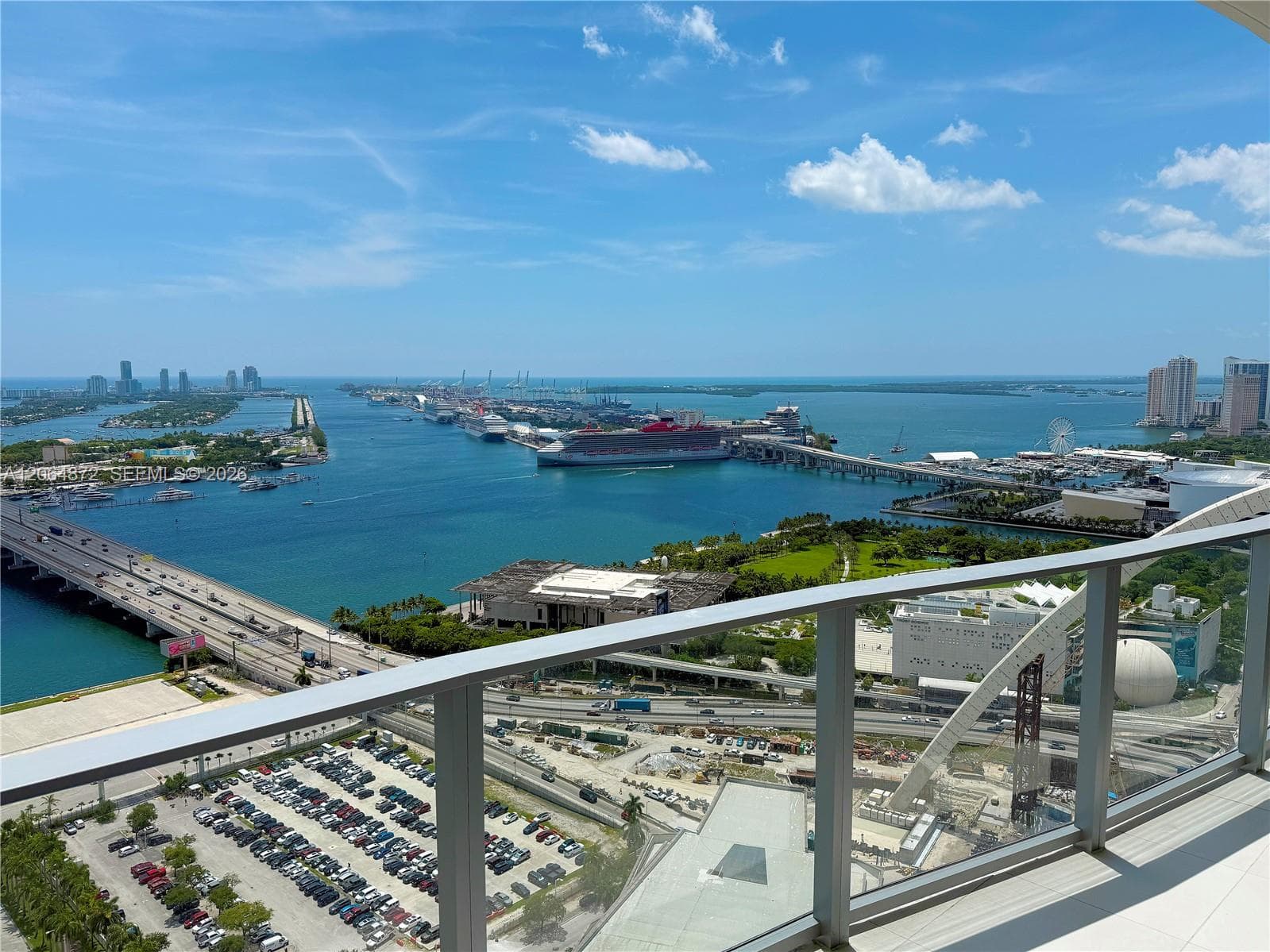 Condo at 1400 BISCAYNE BLVD, Miami — photo 1