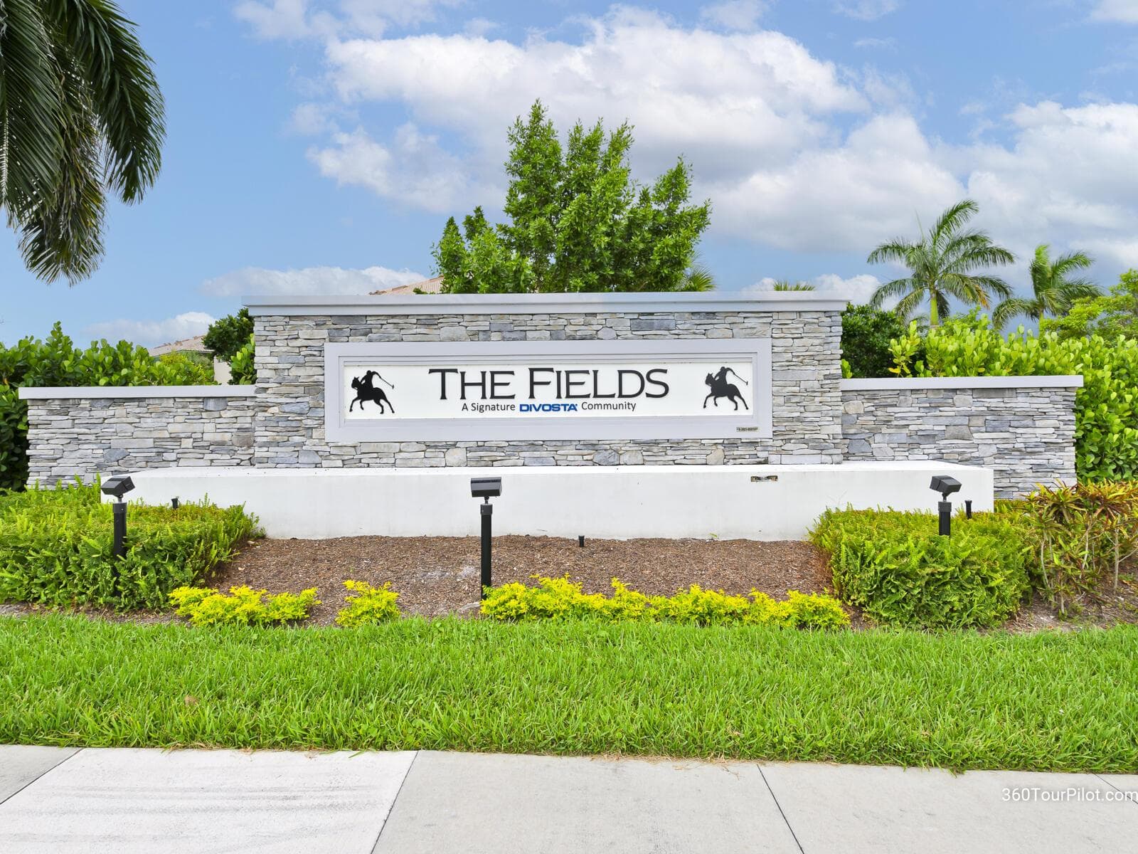 Single-family home at 4808 Chantilly Road, Lake Worth, FL