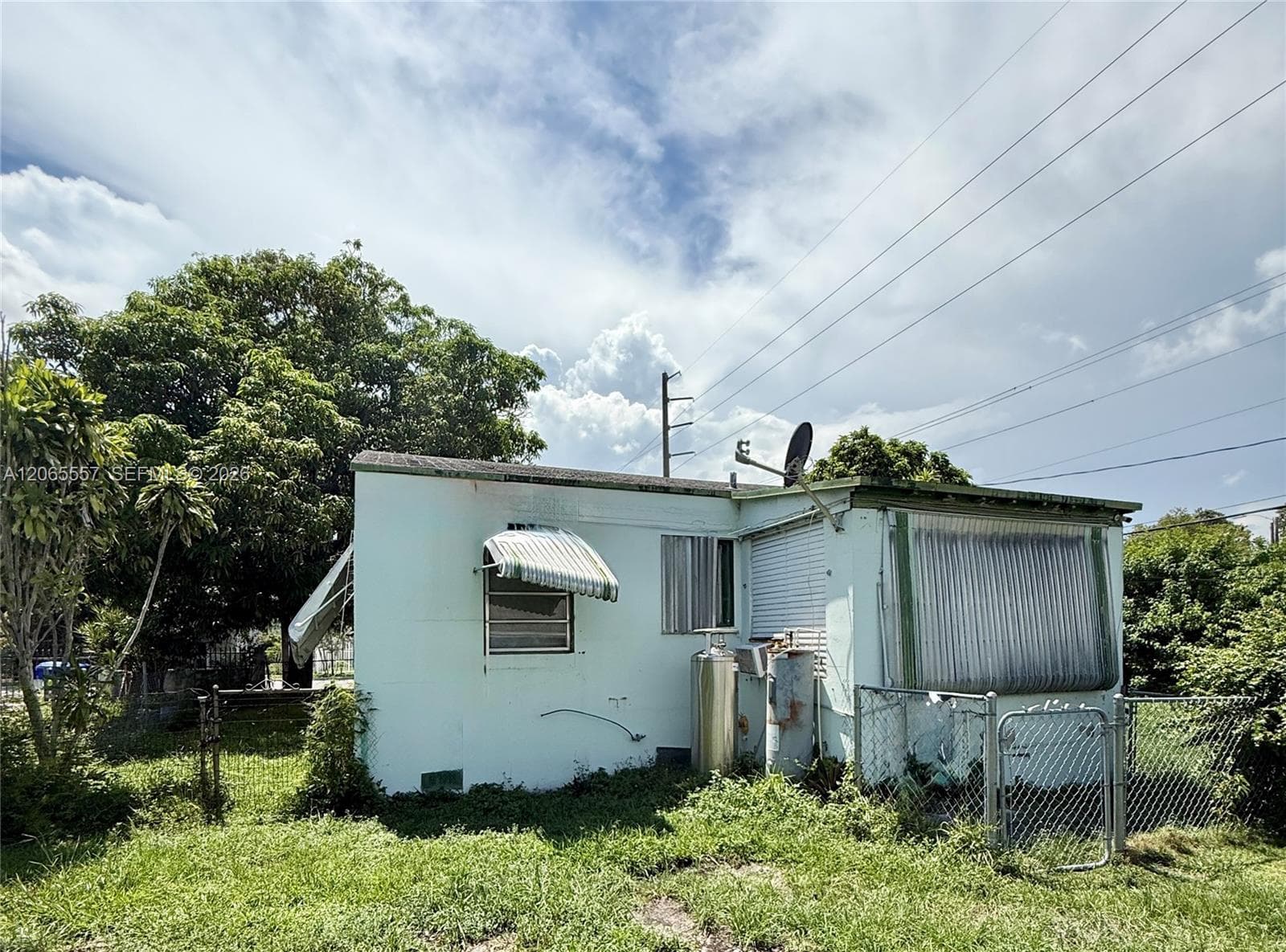 Single-family home at 6545 NW 6th Ave, Miami — photo 3