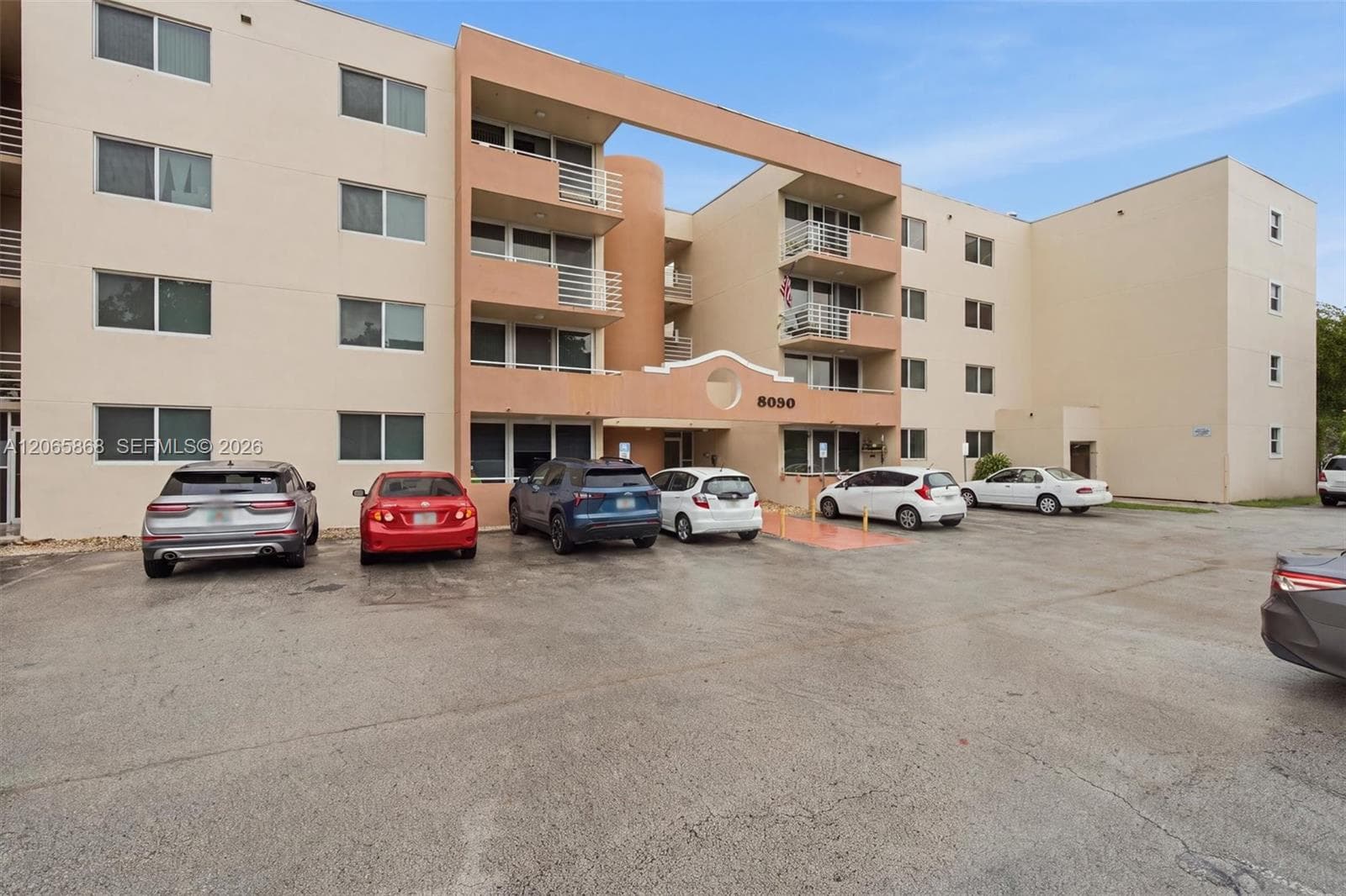 Condo at 8050 NW 8th St, Miami — photo 3