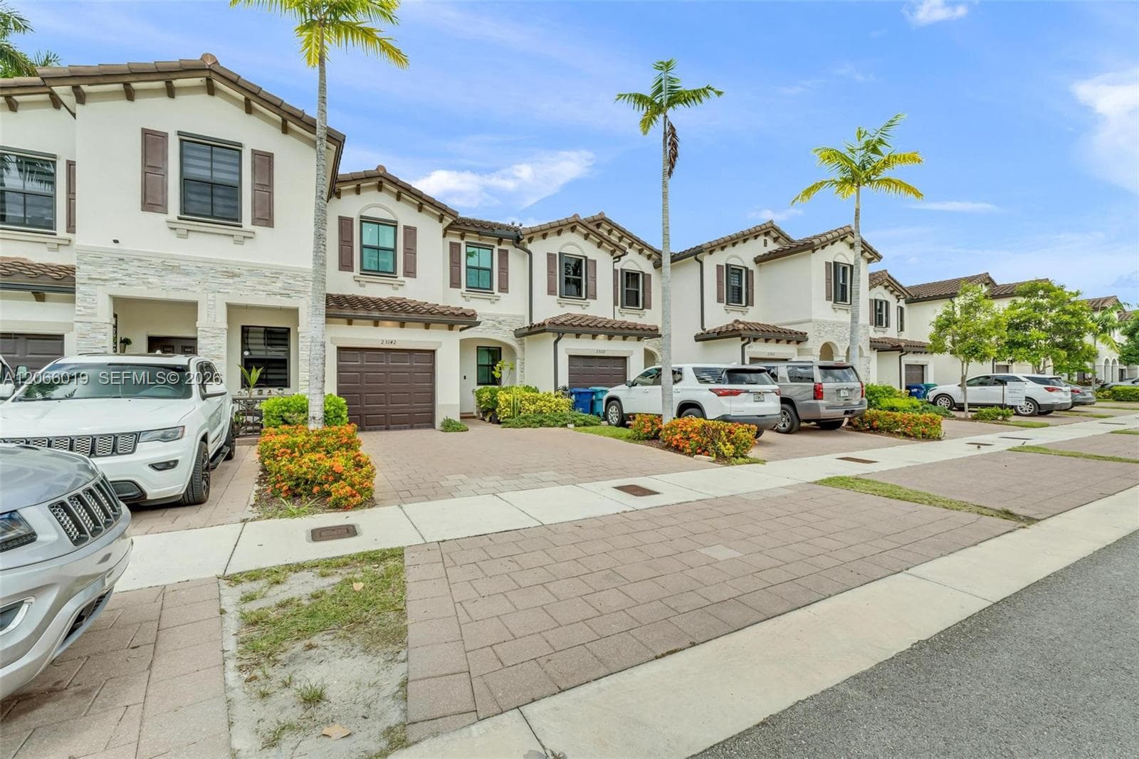 Townhouse at 23142 SW 127th Pl, Miami — photo 1