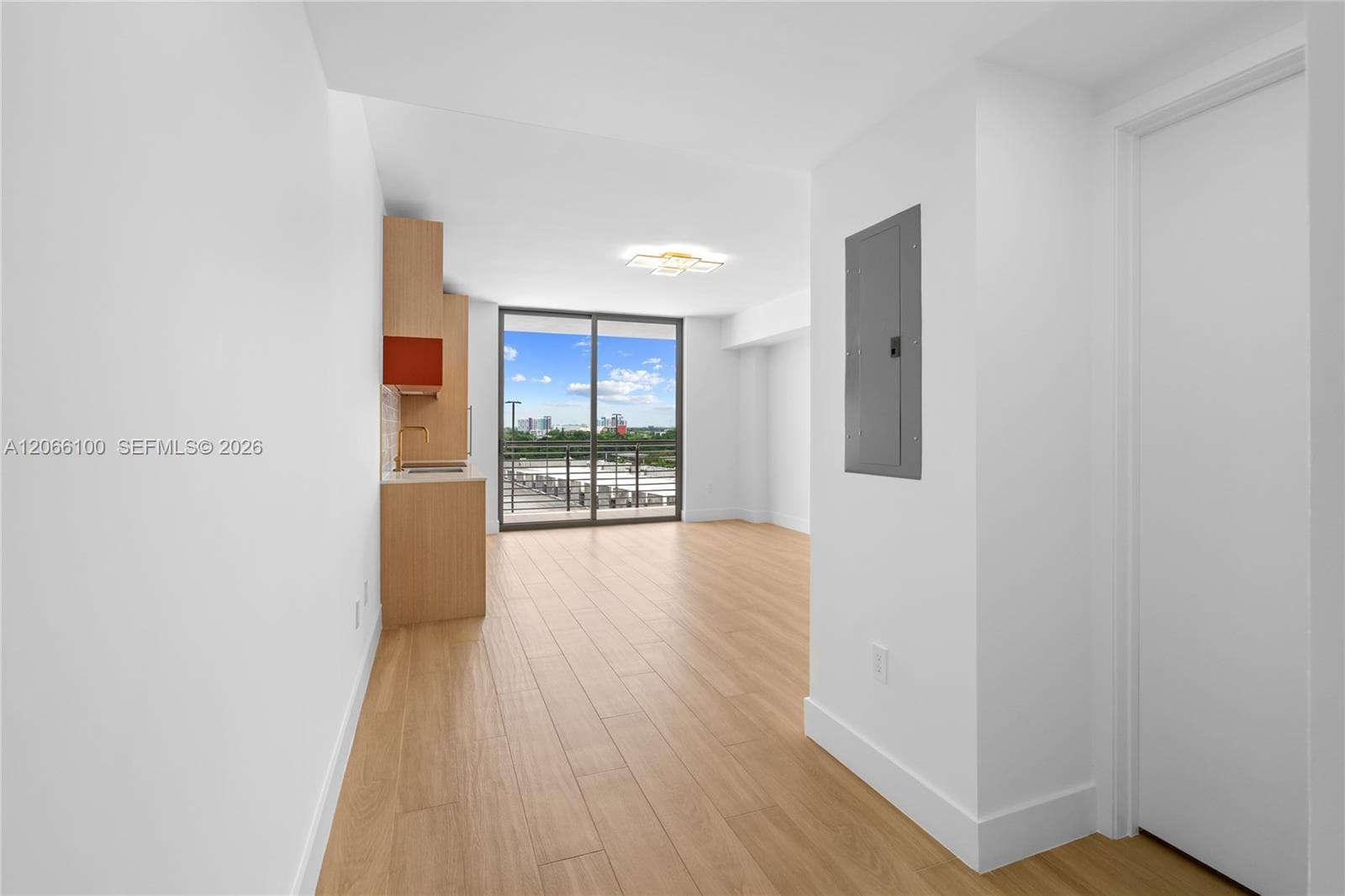 Condo at 90 NE 32 St, Miami — photo 3