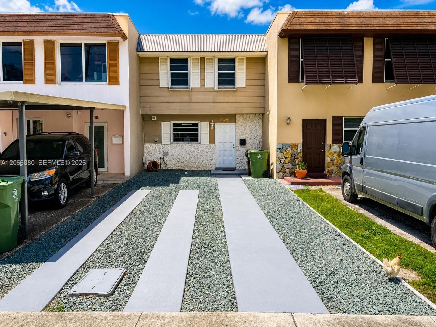 Townhouse at 1720 W 75th St, Hialeah, FL