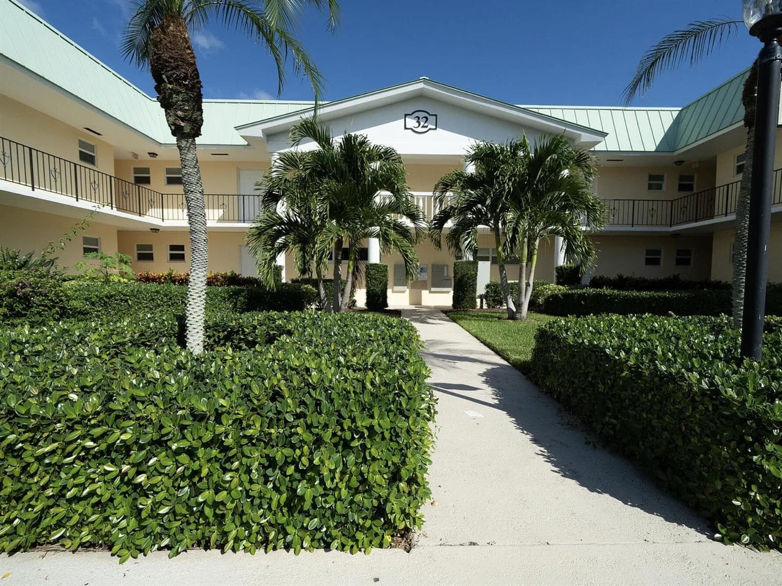 Condo at 32 COLONIAL CLUB Drive, Boynton Beach, FL