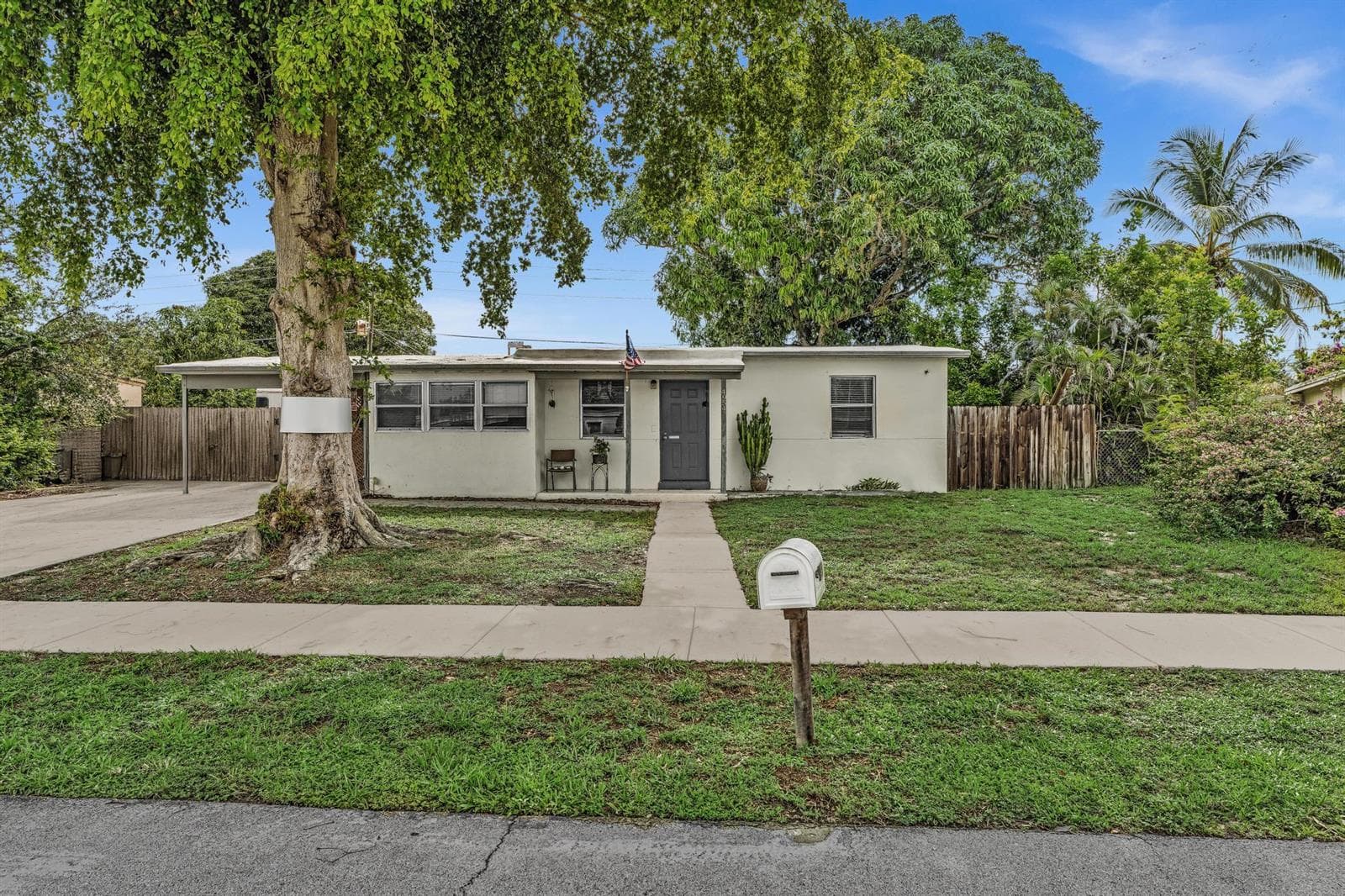 Single-family home at 4954 NE 14TH Avenue, Pompano Beach, FL