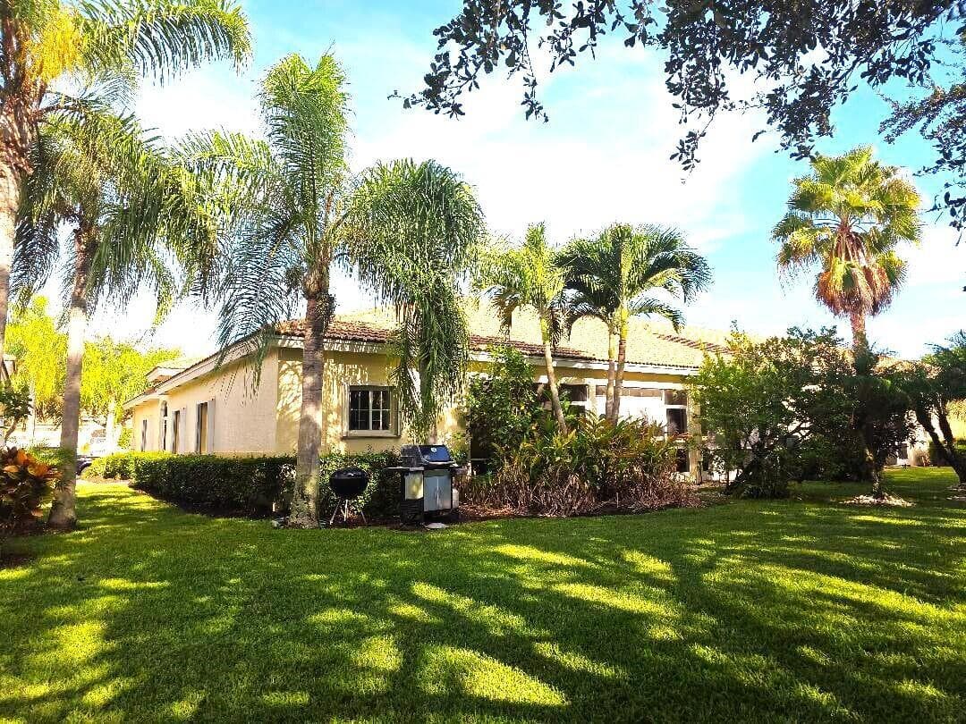 Home at 2323 WINDJAMMER Way, West Palm Beach, FL
