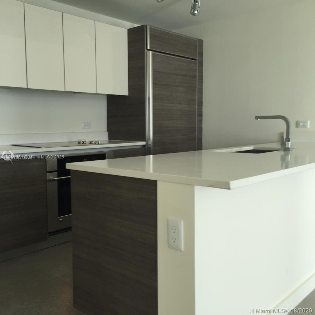 Condo at 1100 S Miami Ave, Miami, FL