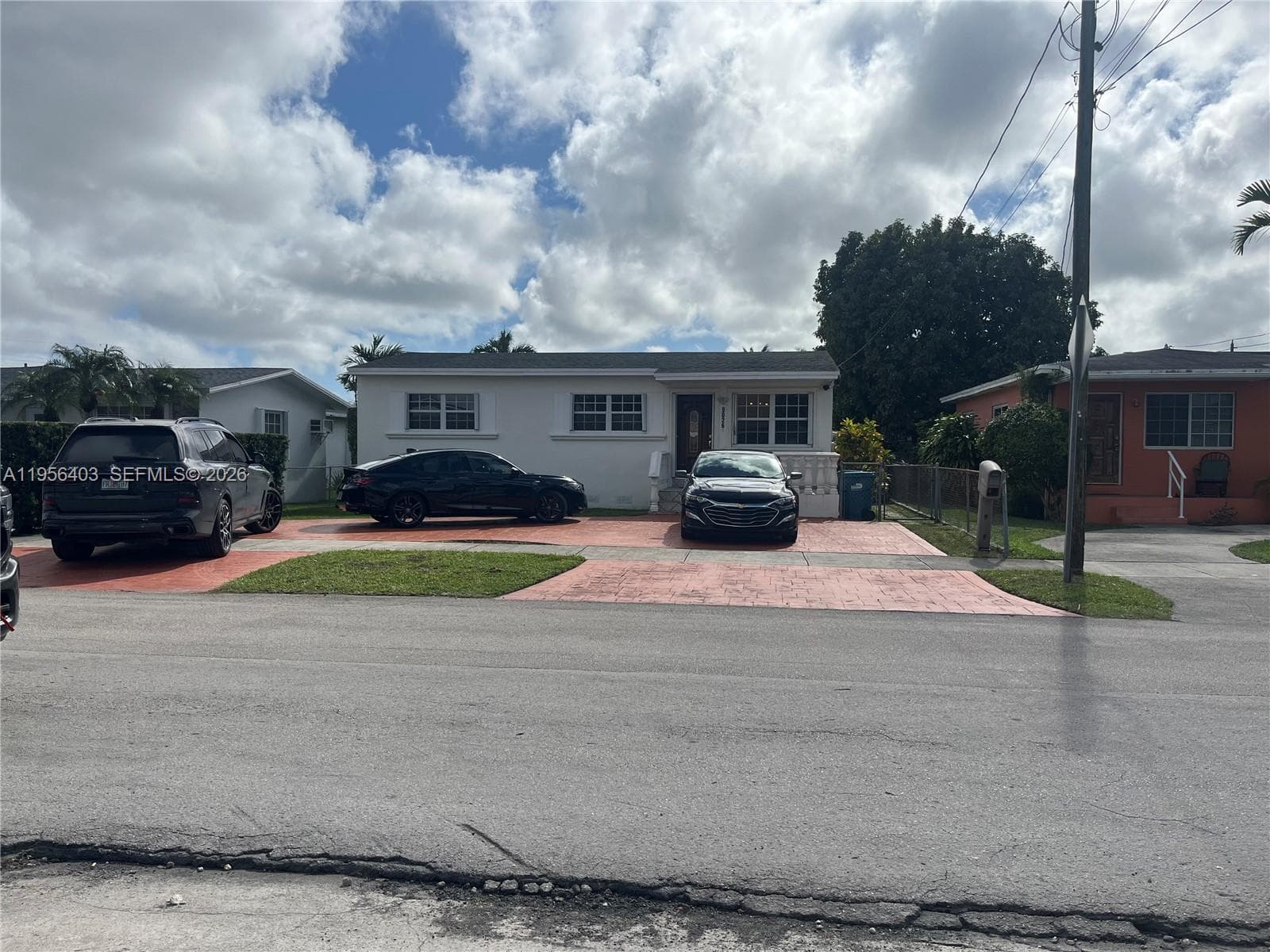 Single-family home at 9026 SW 34 ST, Miami, FL