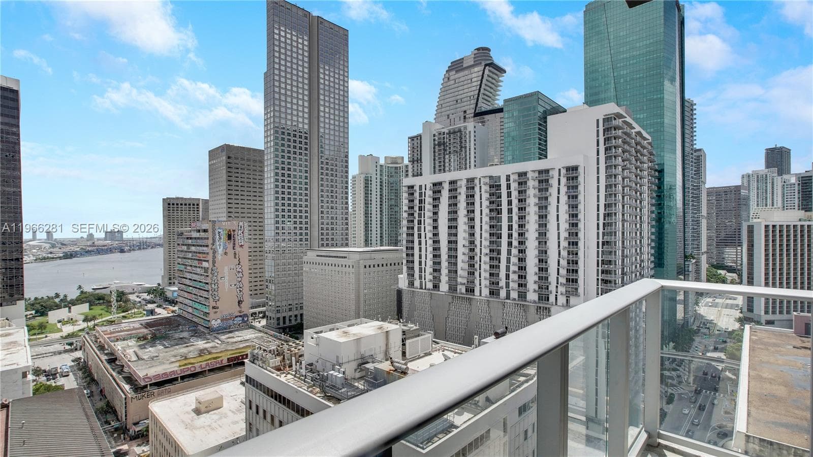 Condo at 151 SE 1st St, Miami, FL