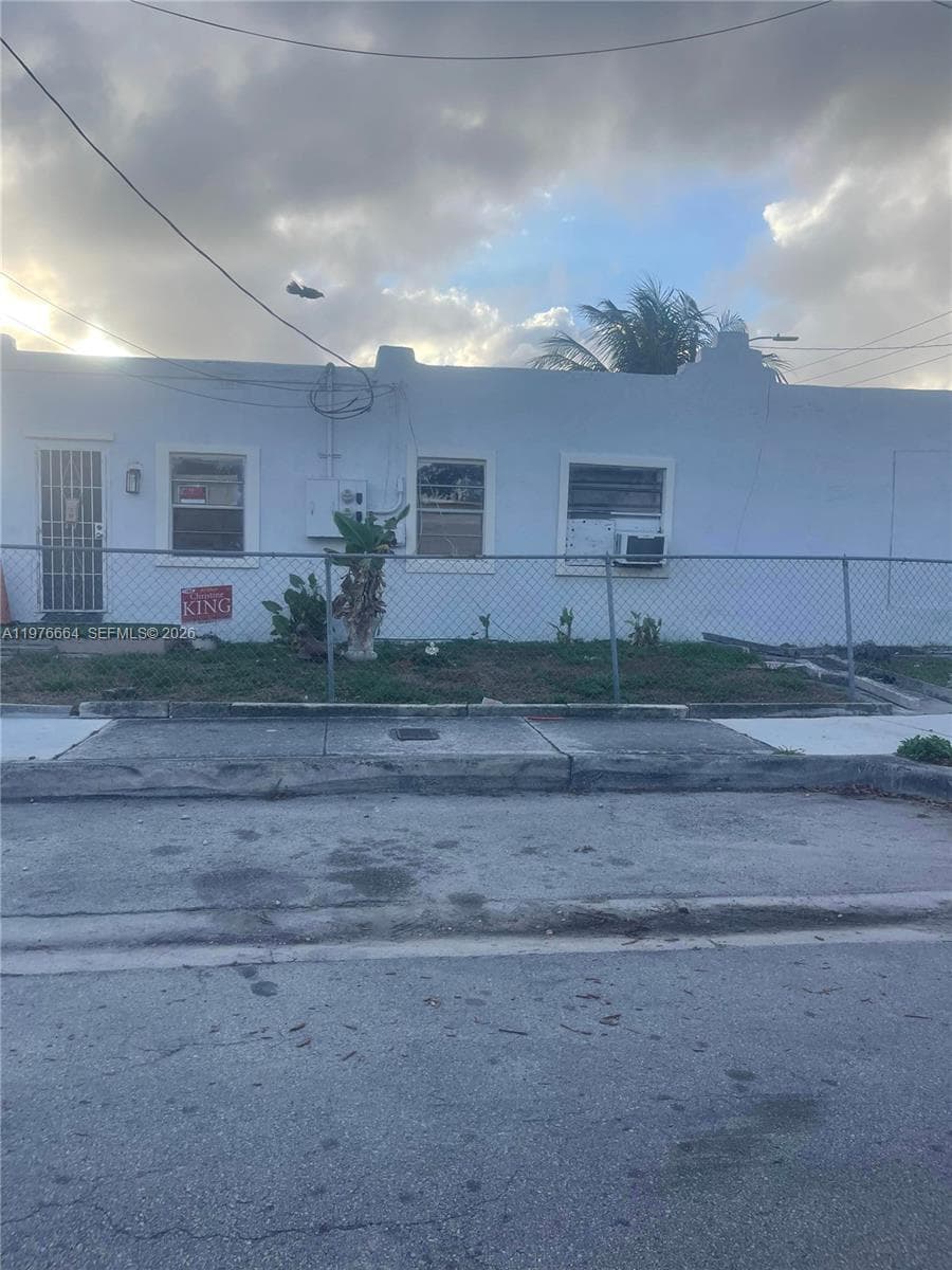 Single-family home at 664 NW 77th St, Miami, FL