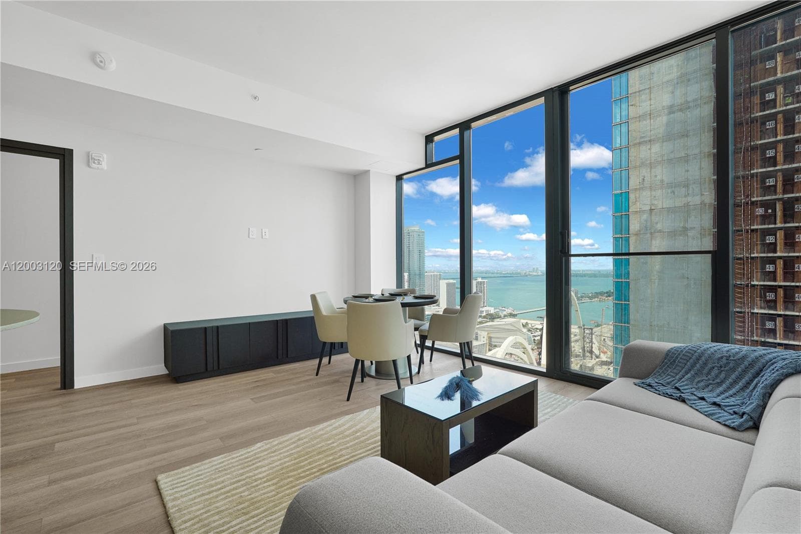 Condo at 20 NE 11th St, Miami, FL