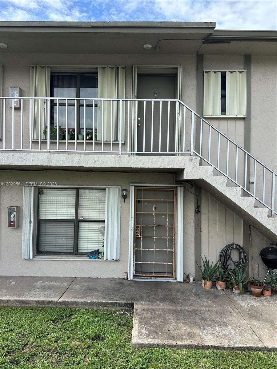 Condo at 15360 SW 72 ST, Miami, FL