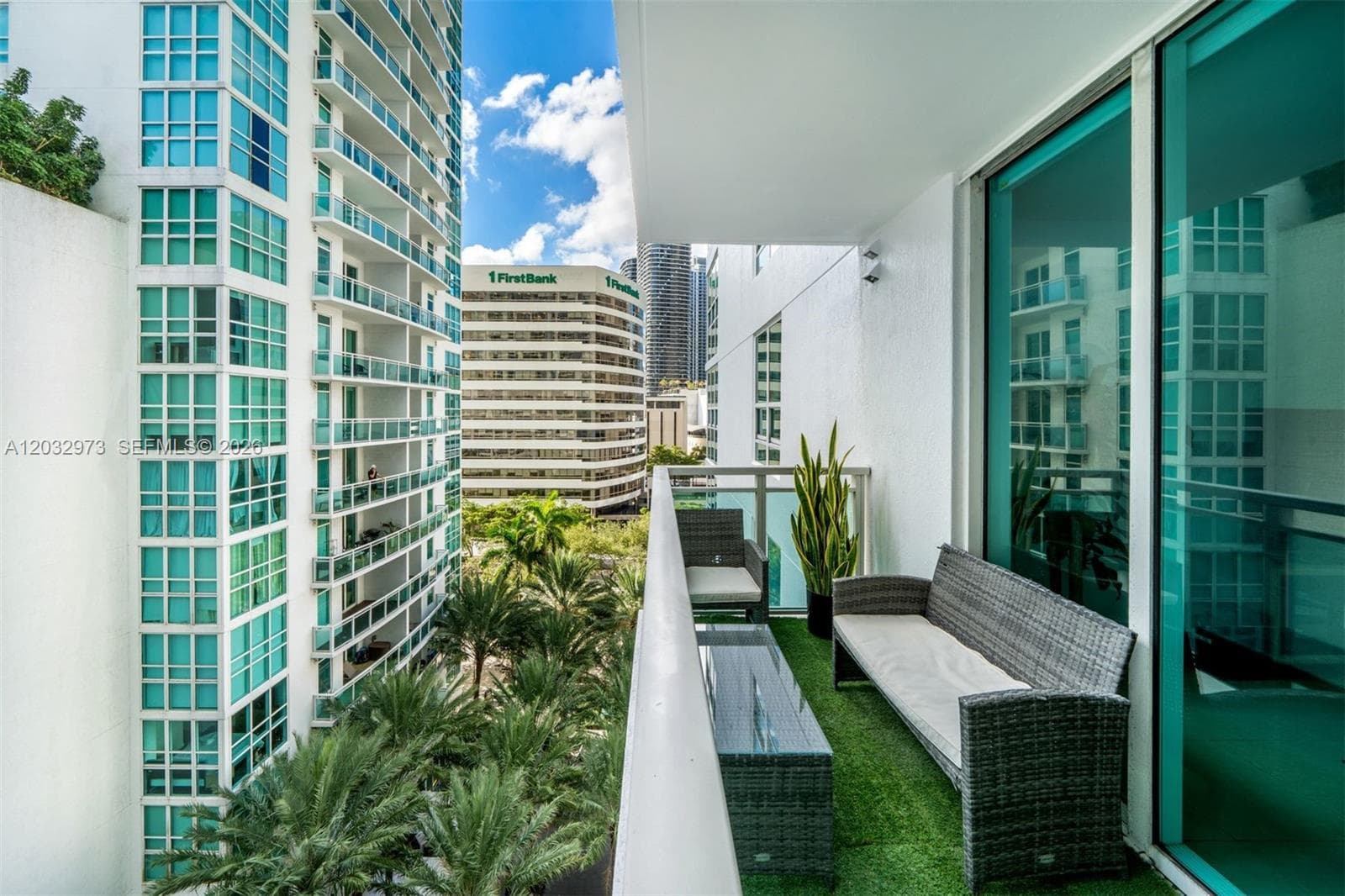 Condo at 950 Brickell Bay Dr, Miami, FL