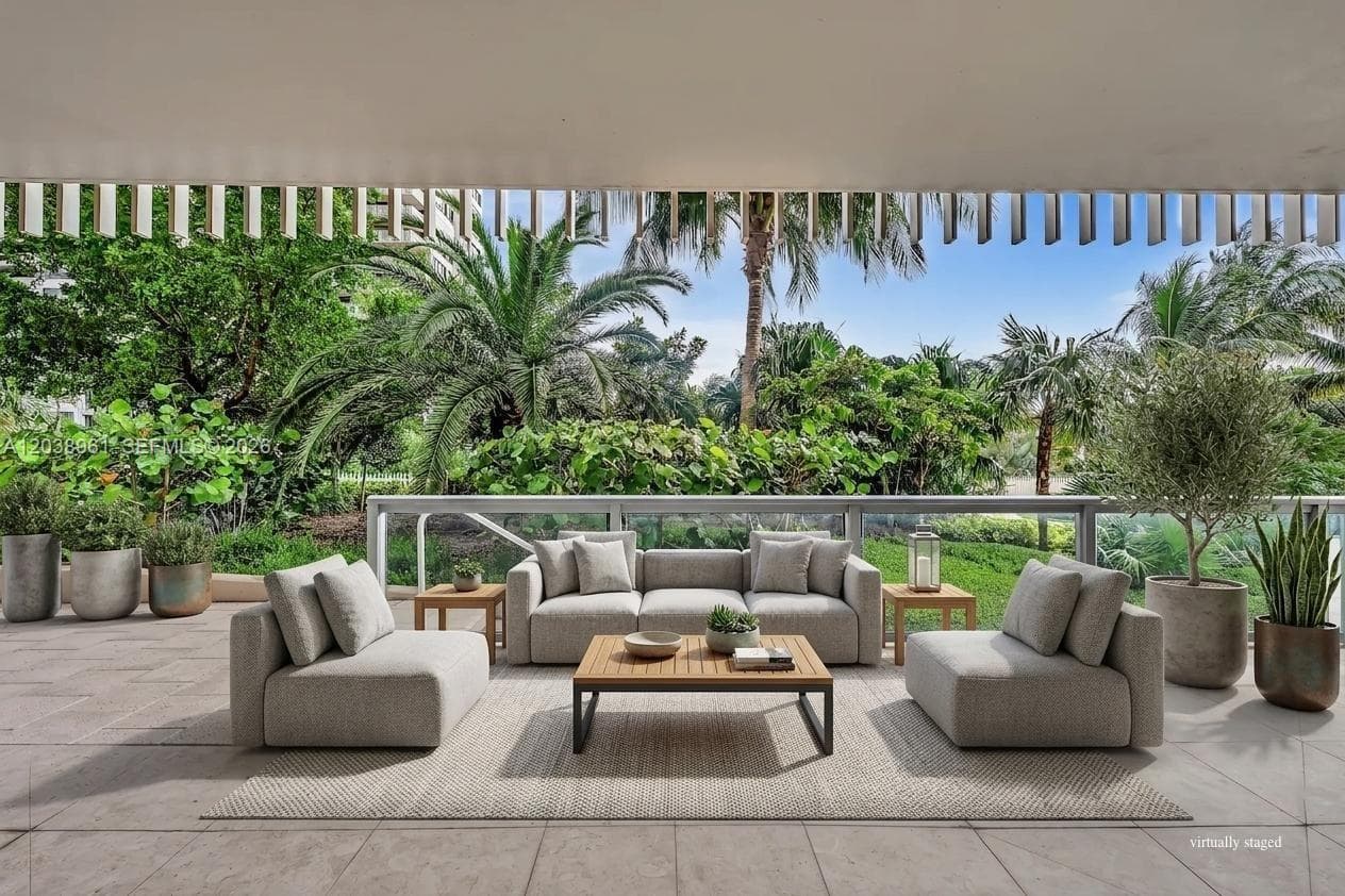 Condo at 2 Grove Isle Dr, Miami, FL