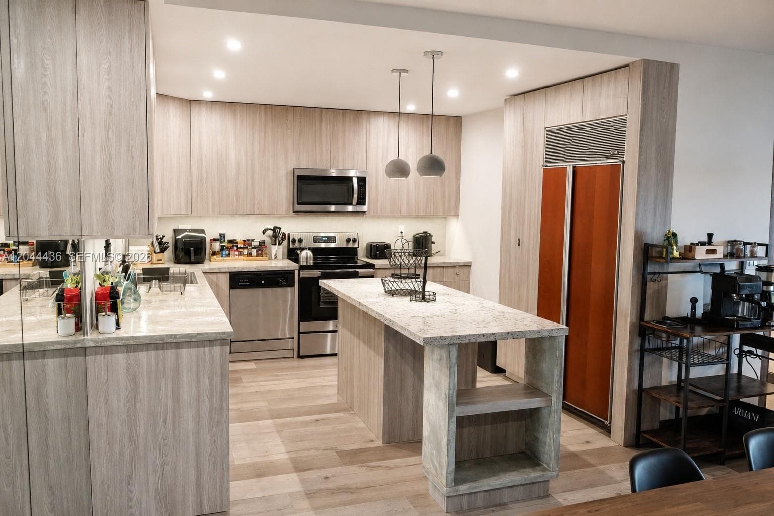 Condo at 770 NE 199th St, Miami, FL