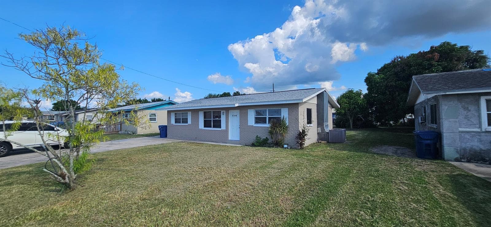 Single-family home at 1126 FLORIDA Avenue, Clewiston, FL