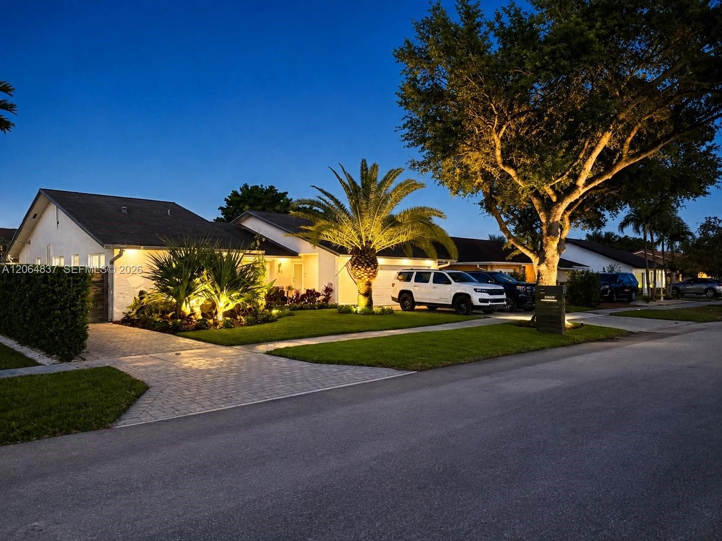 Single-family home at 305 SW 134th Ct, Miami, FL